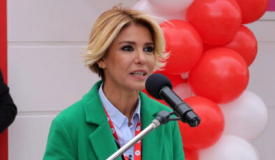 Gülben Ergen beraat etti